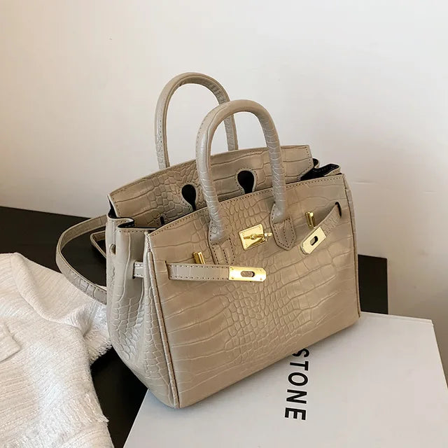 Elegant Women's Handbag Premium Leather Exclusive Collection