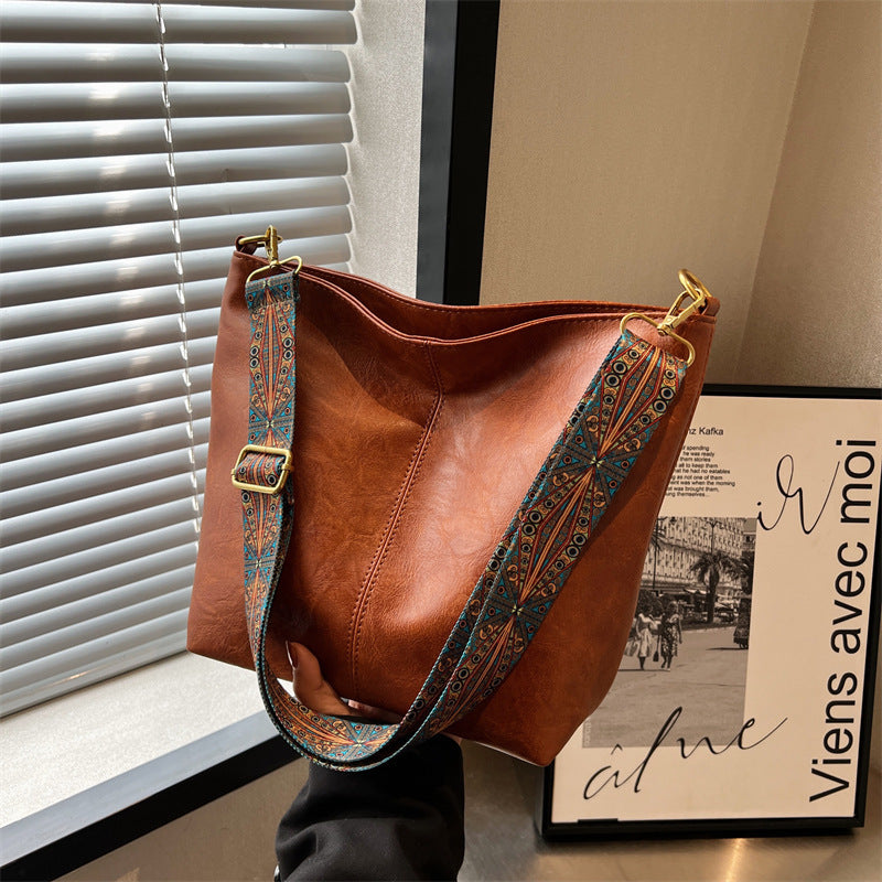 Vintage Inspired Handbag In Italian Calfskin Leather Limited Edition